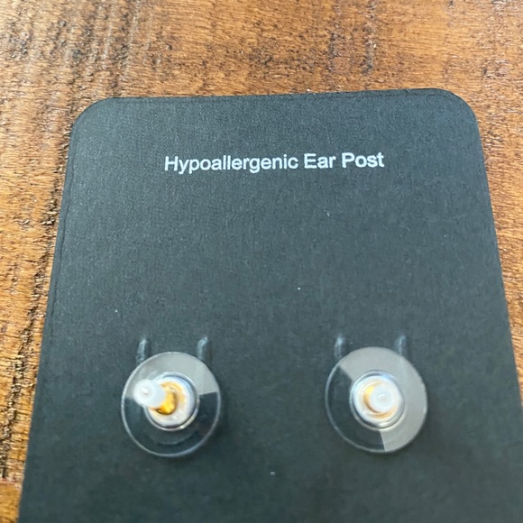 J. Crew Bristol Wild Flower Earrings - Picture 7 of 7